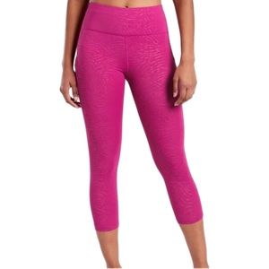 Athleta Ultimate Stash Pocket Printed Capri Legging